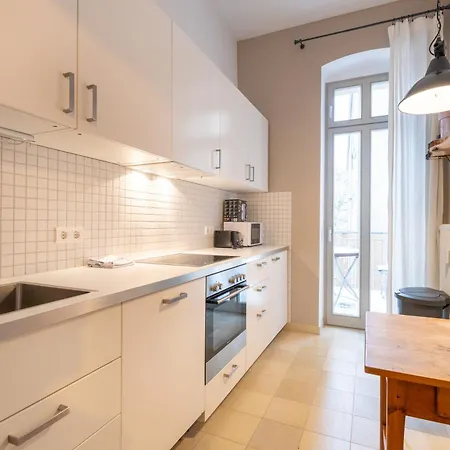 Design - Innenstadt 11-12 شقة *